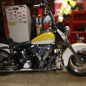 Meet your Posher, Lloyd